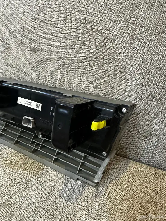 ازرار تحكم مكيف كامري أوريون 3