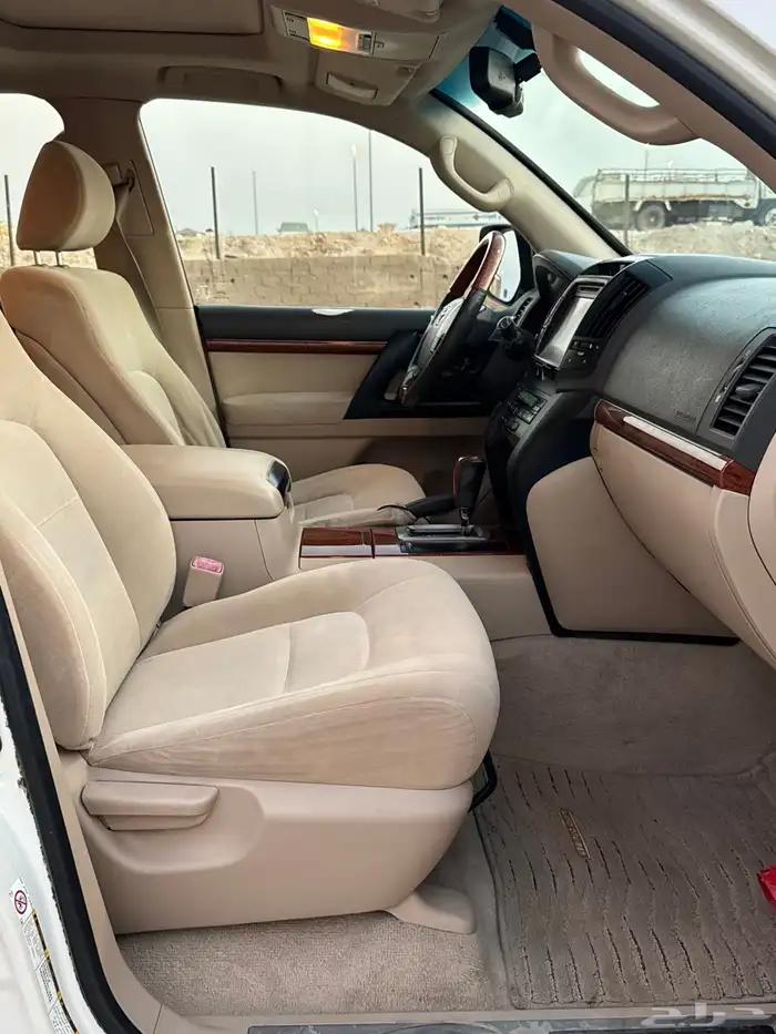 جيب صالون جكسار 2014 خليجي 6