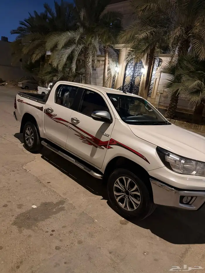 هايلكس 2017 دبل فل كامل 4