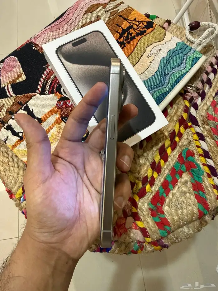 ايفون 15 برو تيتانيوم 3