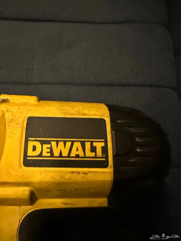 دريل DEWALT نظيف جدا 2