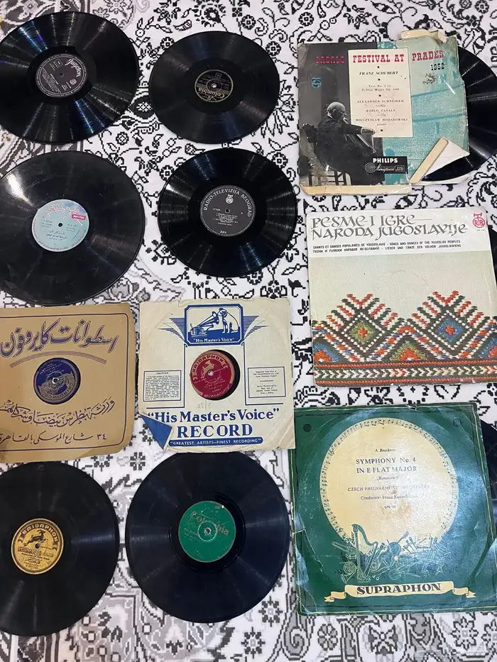 نوادر اسطوانات كايروفون 0