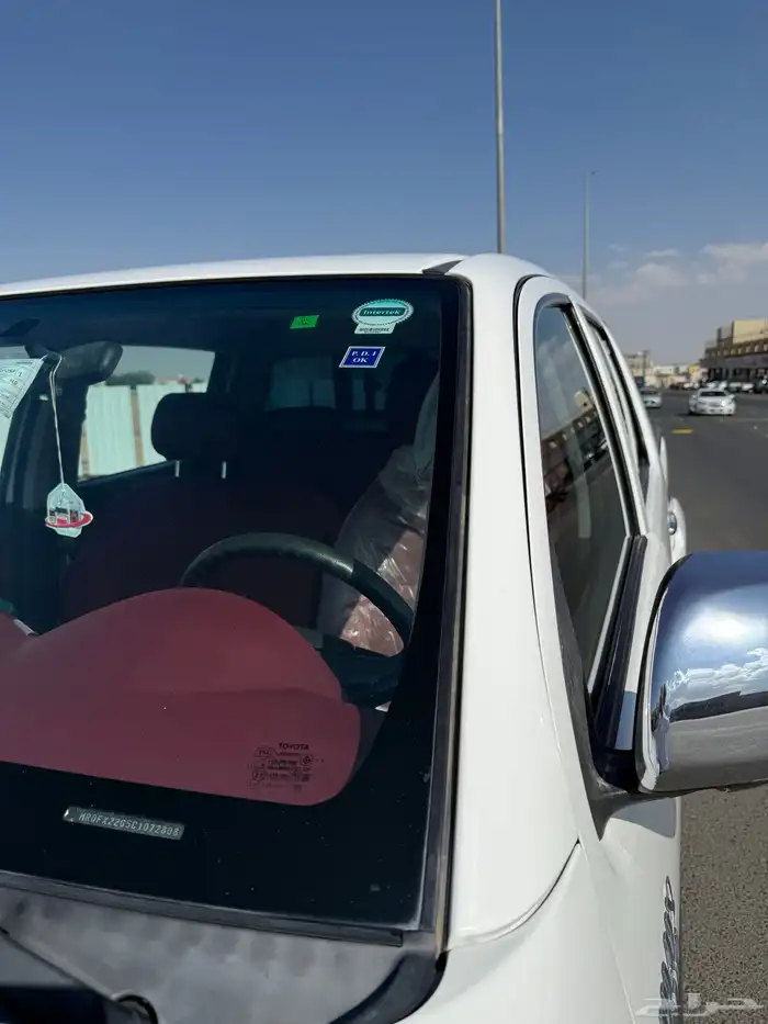 للبيع هايلوكس دبل 2012 مخزن سعودي 11