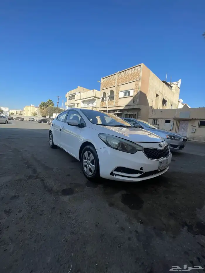 كيا سيراتوا 2014 12