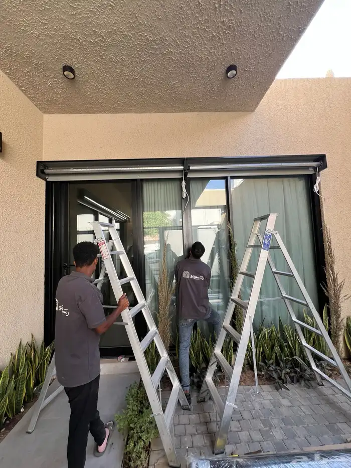 نوافذ شتر وأبواب كراج 33