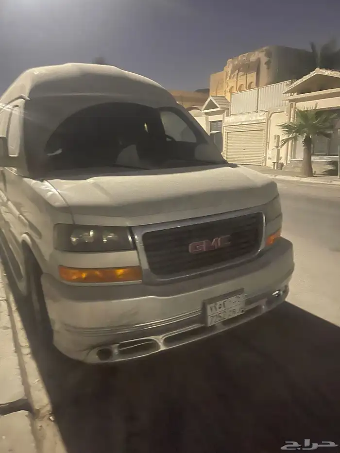 جمس سافنا فان ماشي حوالي 14 الف مودل 2011 3