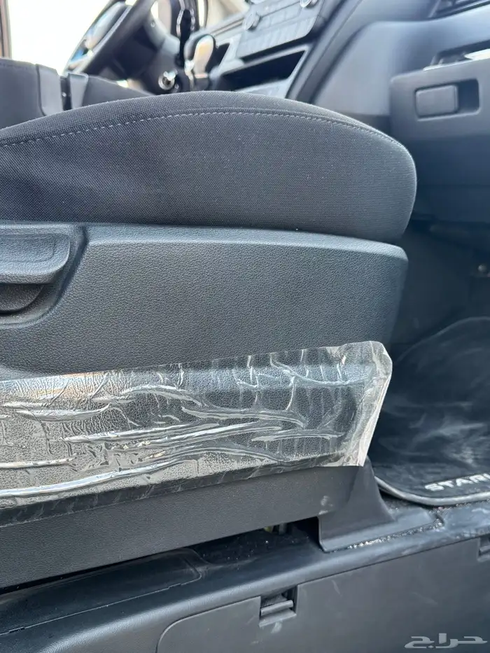 للبيع ستاريا 2023 بنزين ( مخزن ) 15