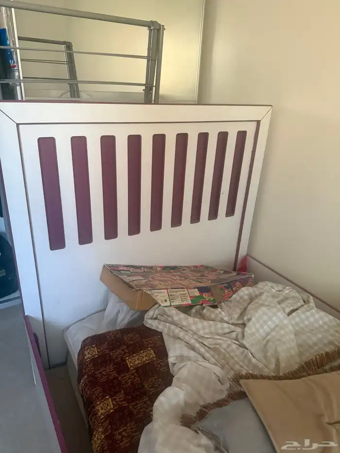 فرن قليم قاز وغساله lg حوضين ومايكرويف وسريرين اطفال 9