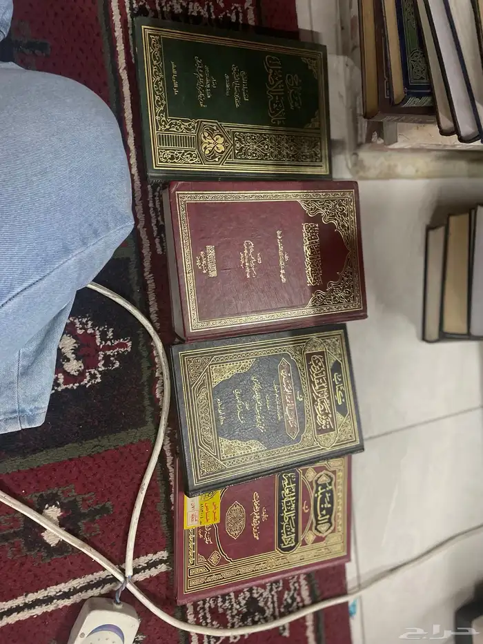 للبيع كتب قيمه 10