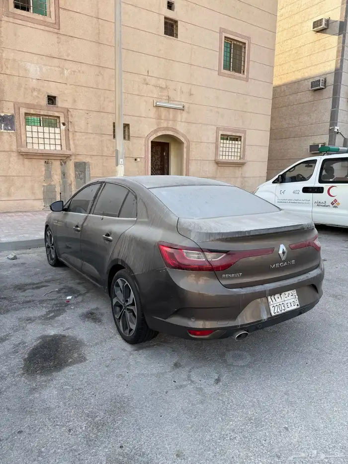 رينو ميقان 2018 تشاليح 6