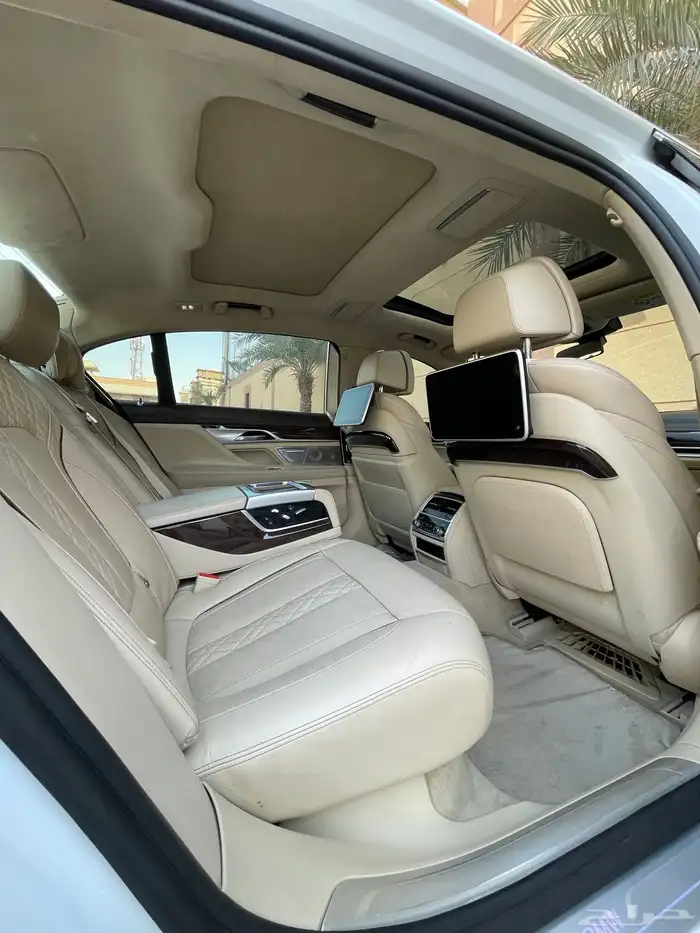 بي ام دبليو-2016-Li750-فل كامل- مواصفات خاصة- الناغي 32