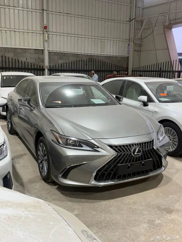 لكزس اي اس ES250. موديل 2025 0