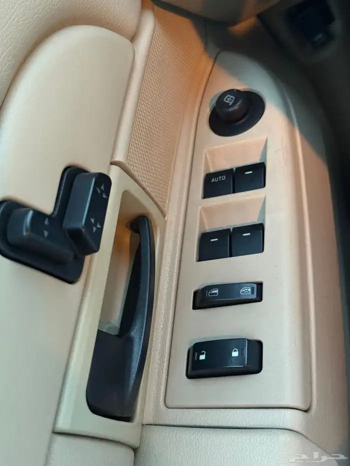 فورد كراون فكتوريا 2011 كحلي سعودي شد بلد عداد قليل 91