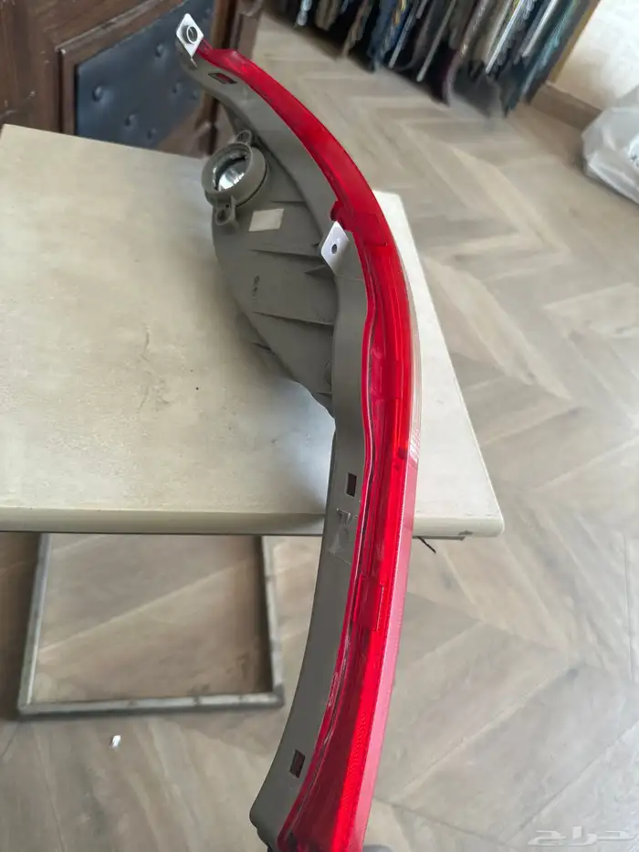 عاكس ستوب خلفي كيا سبورتاج 2014 اصلي يسار 2