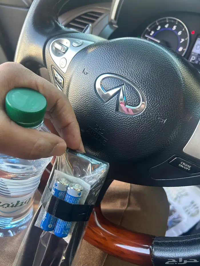 2016 انفينتي qx70 نظيفه جدا  جدا  وبودي بلد 15