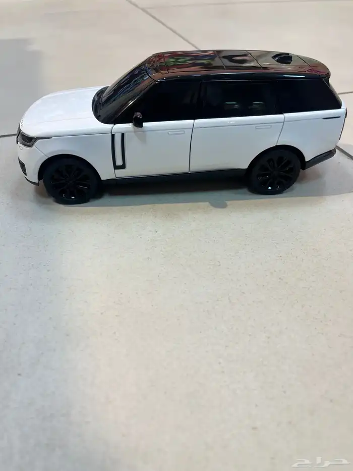 رنج روفر وعدة سيارات 0