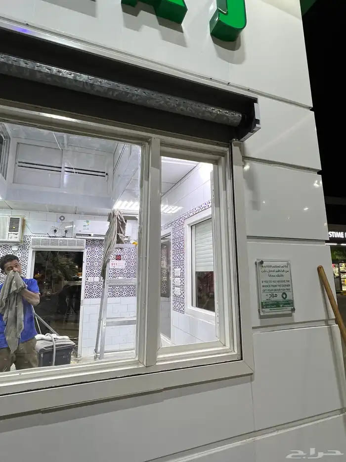 نوافذ شتر وأبواب كراج 55