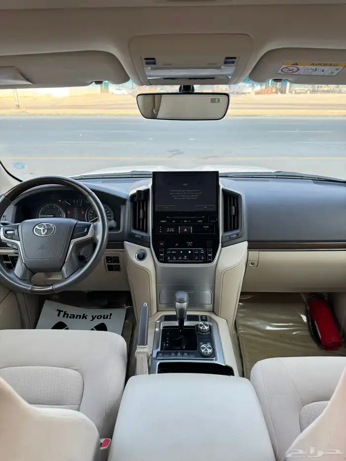 للبيع تويوتا لاندكروزر 2020 - 6 سلندر - بحالة الوكاله 10