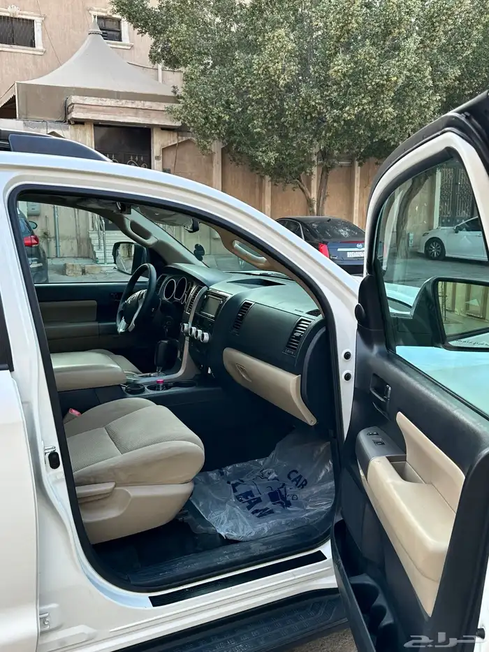 للبيع سيكويا 2016 بحالة الوكاله 5