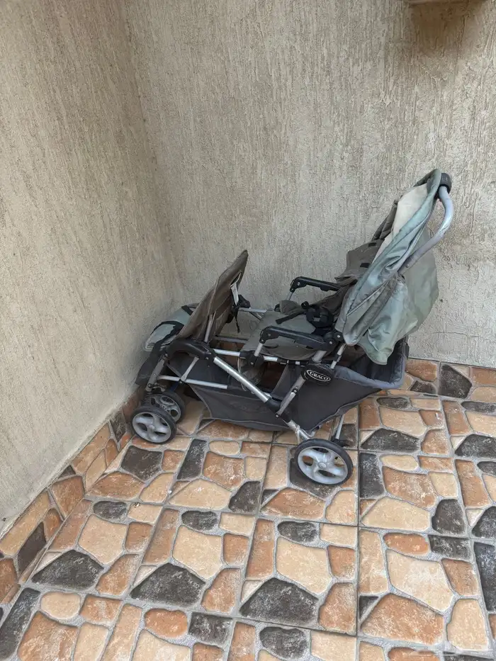 عربية اطفال مقعدين 1