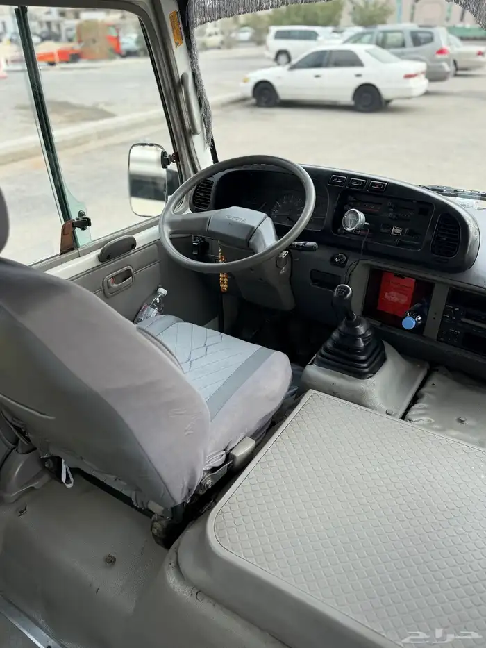 باص تويوتا كوستر 2012 ديزل نضيف جدا 26