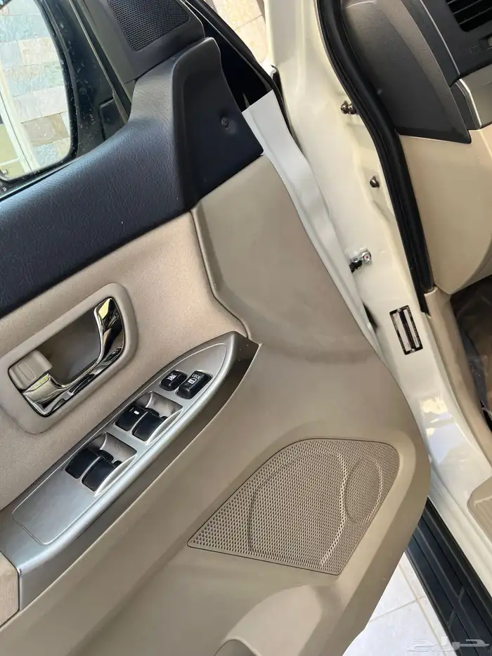 باجيرو 2016 شبه وكاله ممشى 97 الف فقط 15