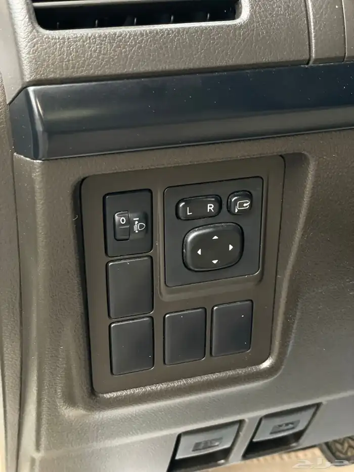 تويوتا - برادو - 2012 - سعودي 19