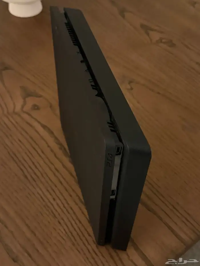 سوني فور عادي للبيع 2