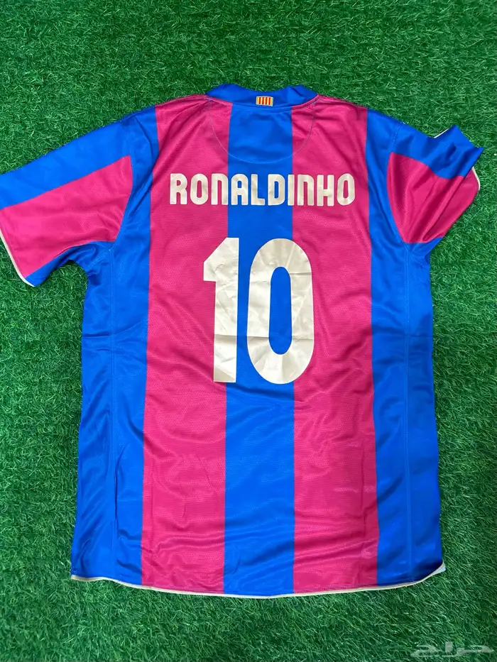 تيشيرت برشلونة 10