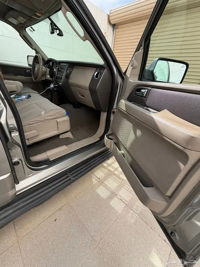 اكسبيدشن مديل 2008 نظيف 9