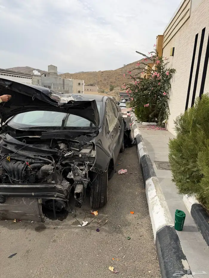 كيا ريو هاتش باك 2016 ( تشليح ) 3