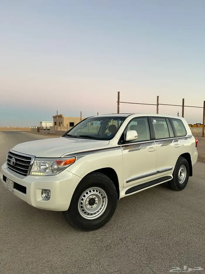 لاندكروزر هدد GX 2014 بريمي فتحه قير تماتيك شرط 0