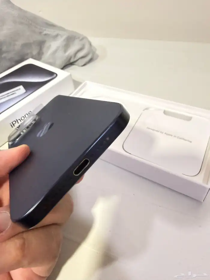 جوال ايفون 15 برو ماكس 512 6