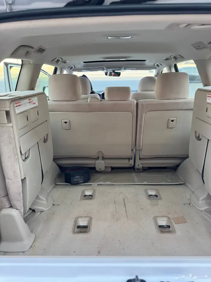 للبيع تويوتا لاندكروزر 2020 - 6 سلندر - بحالة الوكاله 22