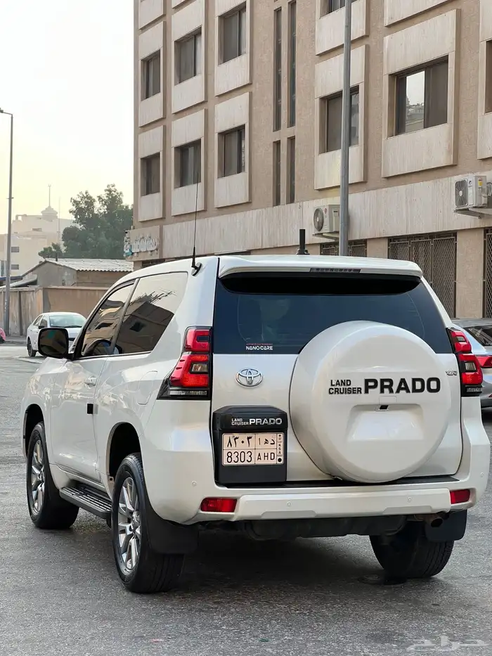 تويوتا برادو ربع GXR موديل 2019 اربعه سلندر فل 17