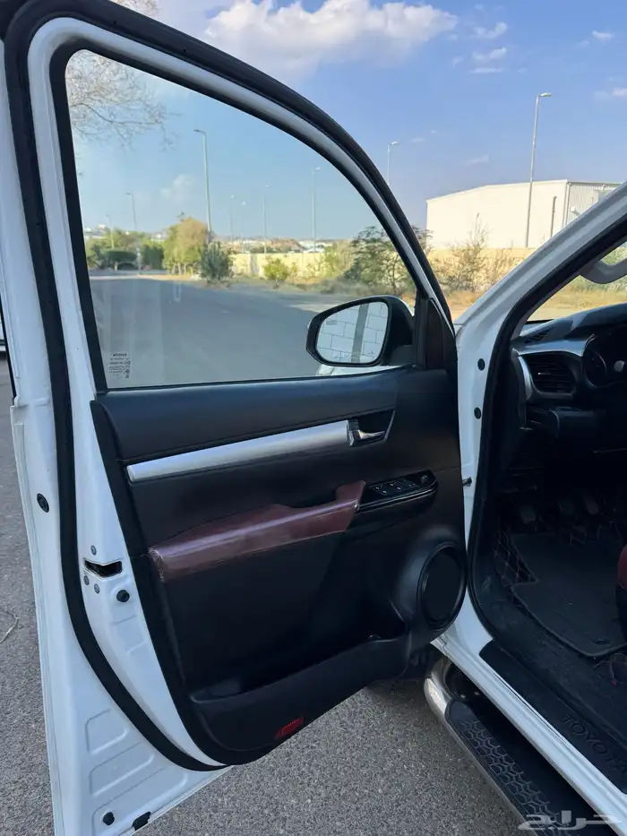 تيوتا هايلكس GLX 2016 16