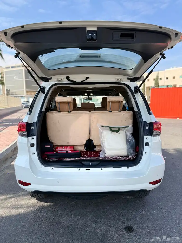 فورشنر 2021 عبداللطيف جميل 6 سلندر VX1 مالك اول 10