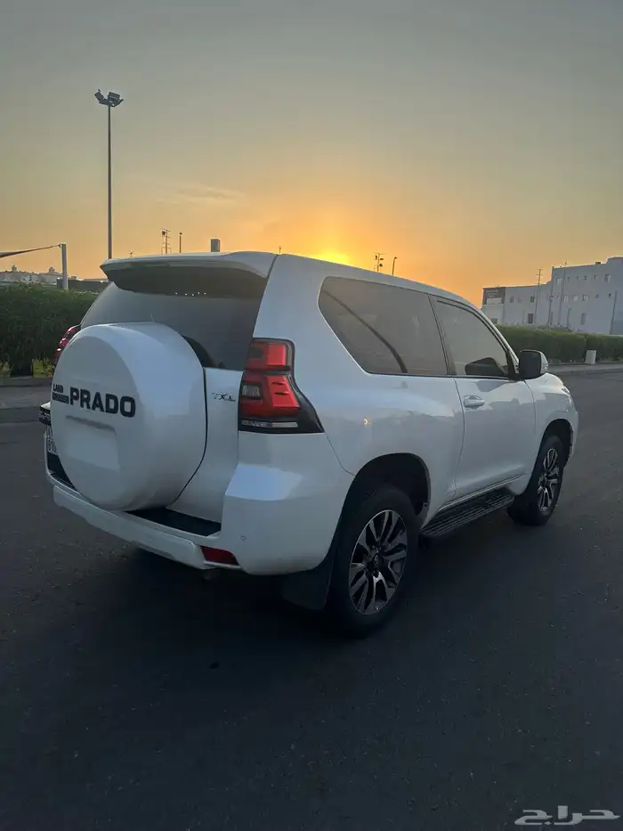 تيوتا برادو ثلاث ابواب نادر 2023 ممشا قليل 4