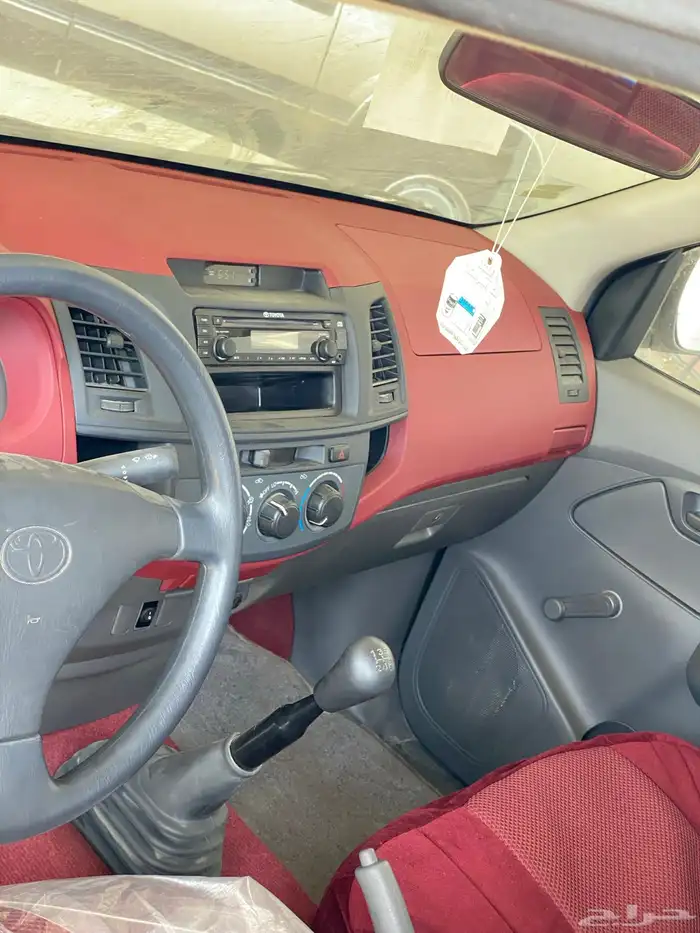 تويوتا هايلوكس 2012 اصفار جي ال 12