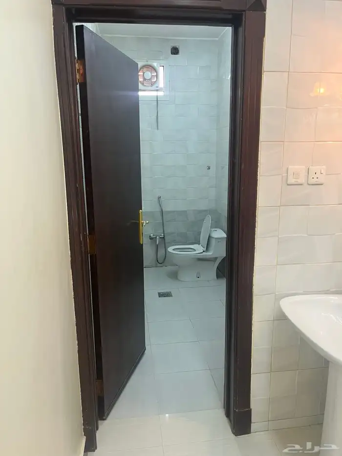 شقة في فيلا مدخل خاص حي بدر 6