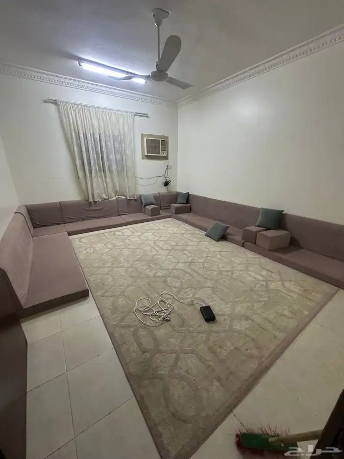 غرفة نوم ومساند 3