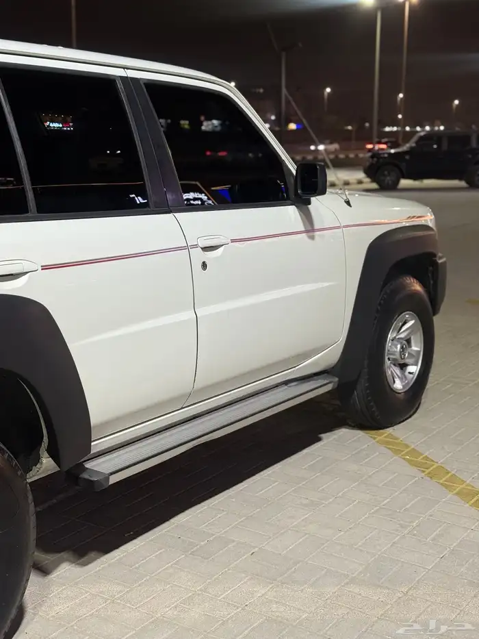 للبيع بترول بدي وكاله بمحل لوحه مميزه 10