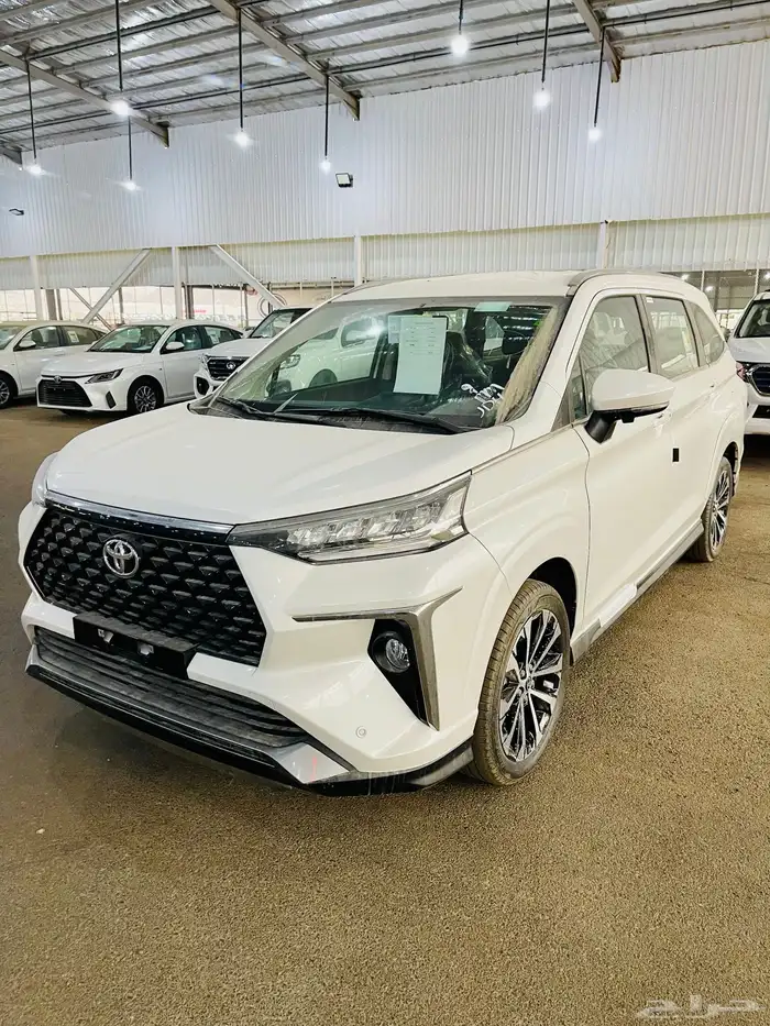 تويوتا - فيلوز 2025 - بنزين 1