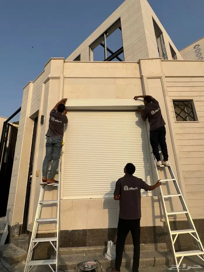 نوافذ شتر وأبواب كراج 24