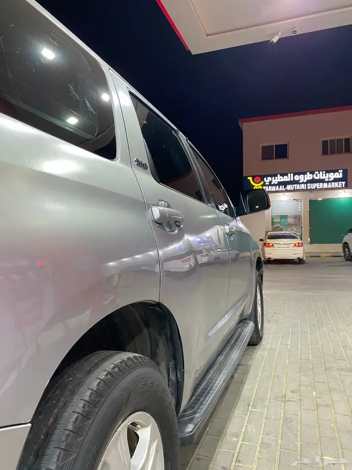 تويوتا سكويا 2013 13