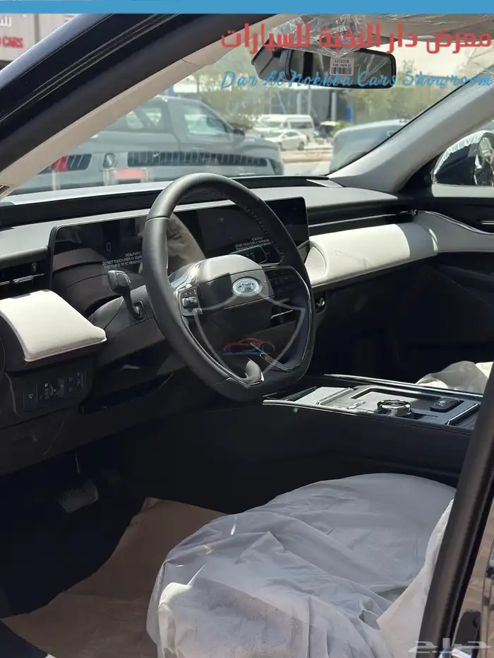 فورد تورس تيتانيوم 2026 12