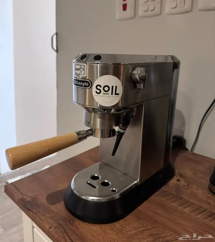 ماكينة قهوة نظيفه للبيع 0