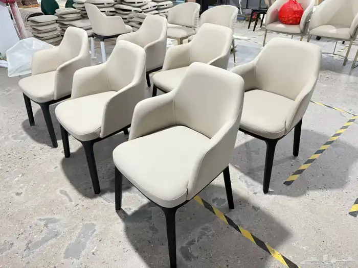 للبيع  جميع أنواع الكراسي   جودة عالية وأسعار ممتازة 4