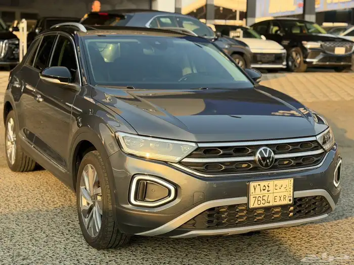 فولكس وأجن تي روك 2023 نص فل 1