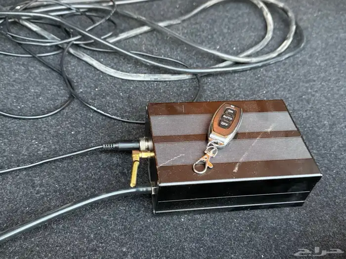 دبات بورلا مع جهاز الاكتروني 1